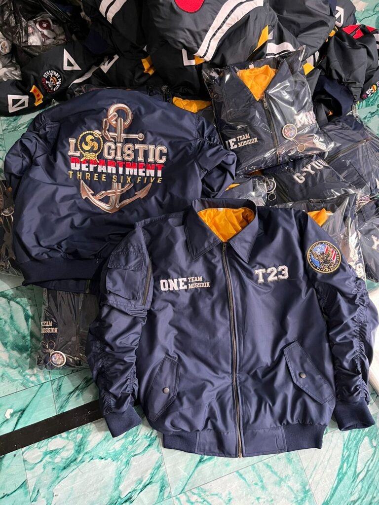 Jasa Konveksi Jogja melayani Konveksi Jaket Varsity, Konveksi Jaket Bomber, Konveksi Jaket Parka. Melayani konveksi jaket se-indonesia.